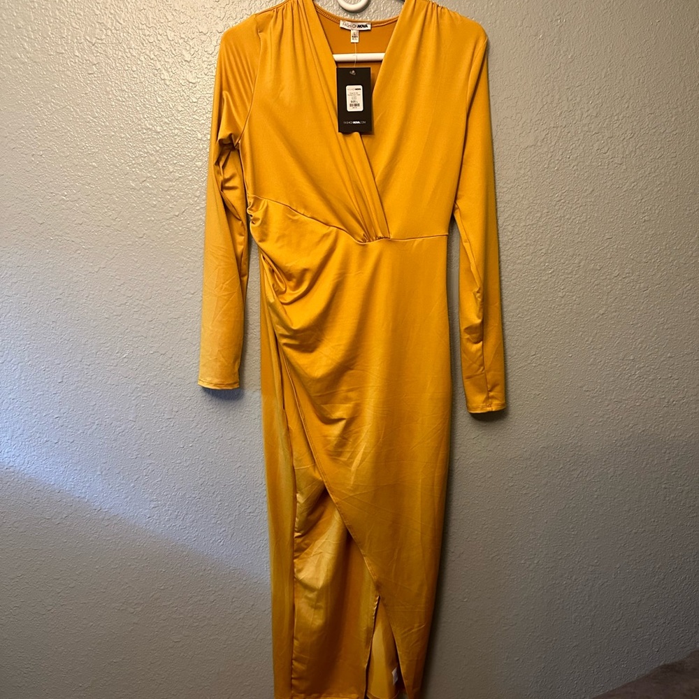 Fashion Nova Dress